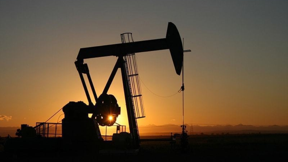 US approves temporary sale of stranded Russian oil to India